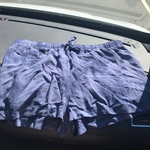 Flowy shorts never worn before